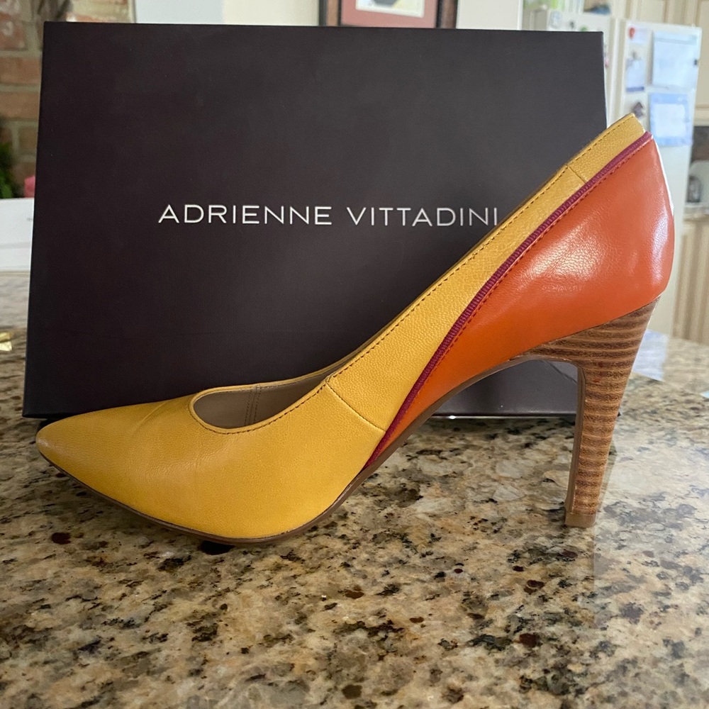Adrienne Vittadini Yellow and Orange Heels Classic Design